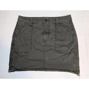 Universal Thread Olive Green Mini Skirt with Front and Back Pockets Women's 6/26